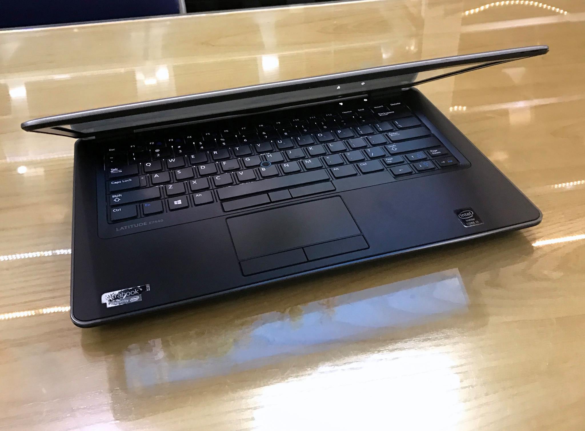 Laptop Dell Latitude E7440-8.jpg